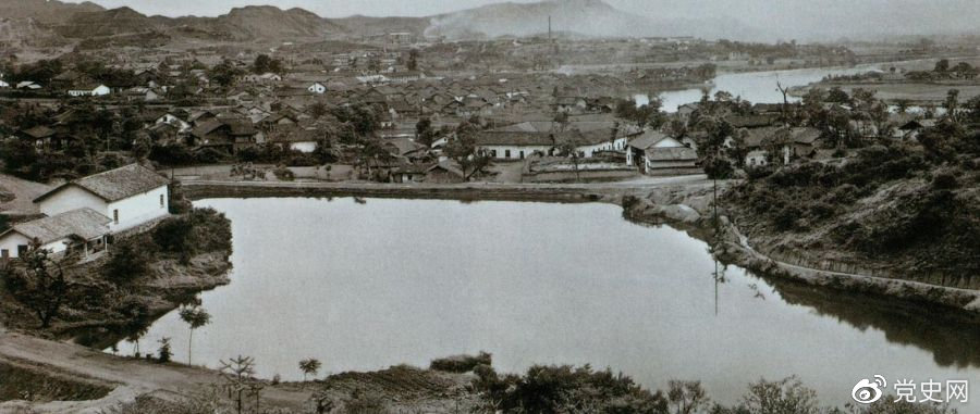 1930年8月23日，紅一軍團和紅三軍團在湖南瀏陽(yáng)永和市會(huì )師，組成中國工農紅軍第一方面軍，朱德任總司令，毛澤東任總前委書(shū)記兼總政治委員。圖為瀏陽(yáng)永和市。